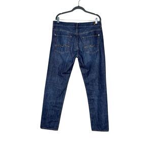 7 for all Mankind dark wash standard button fly jeans size 33
